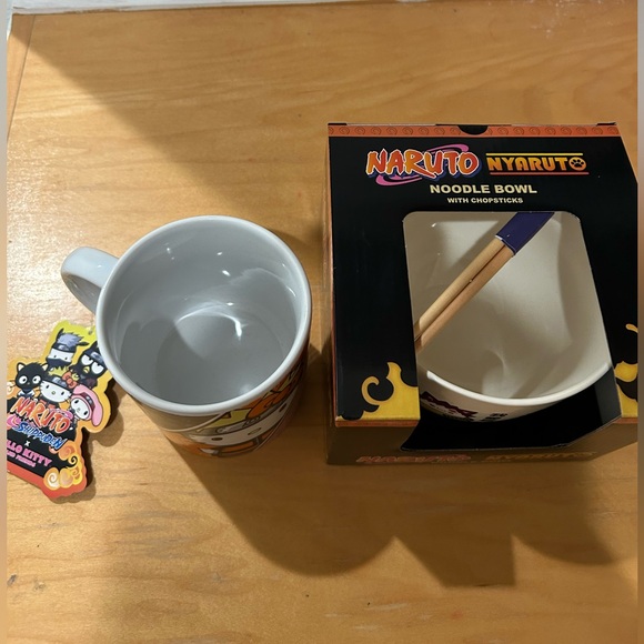 Naruto Shippuden X Hello Kitty and Friends Mug - Picture 2 of 9